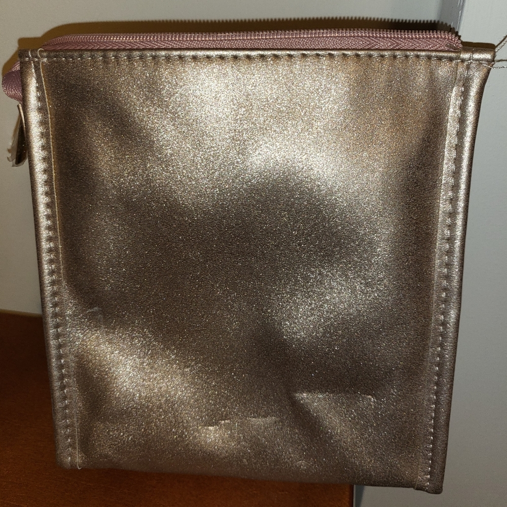 Makeup bag - Picture 3 of 7
